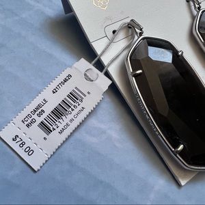 Kendra Scott Danielle earrings NWT